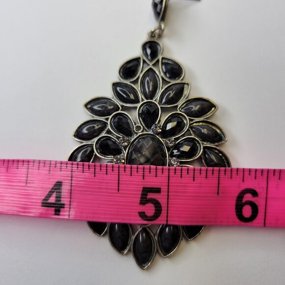 Long Black Cabochon Stone Stud Earrings - Picture 4 of 6